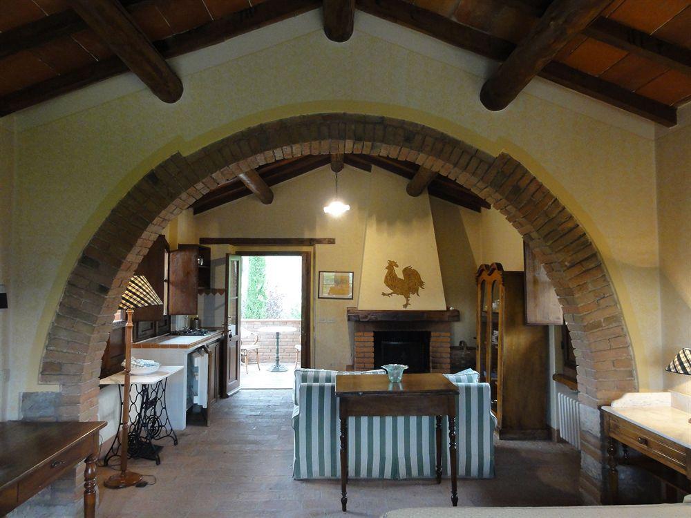 Borgo Corsignano Guest House Poppi Luaran gambar