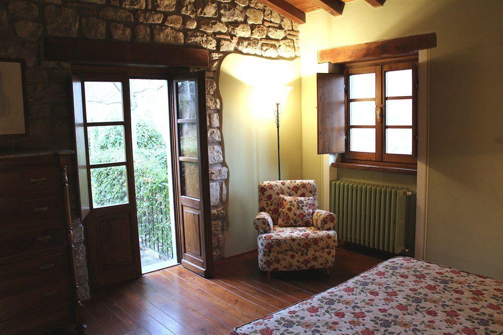 Borgo Corsignano Guest House Poppi Luaran gambar