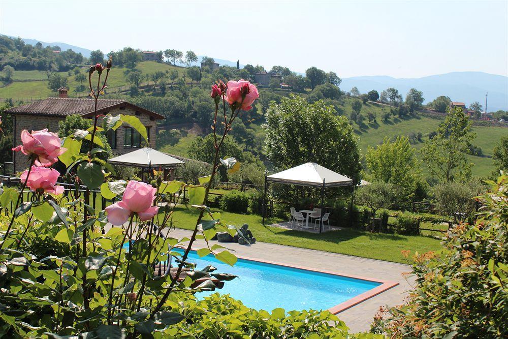 Borgo Corsignano Guest House Poppi Luaran gambar