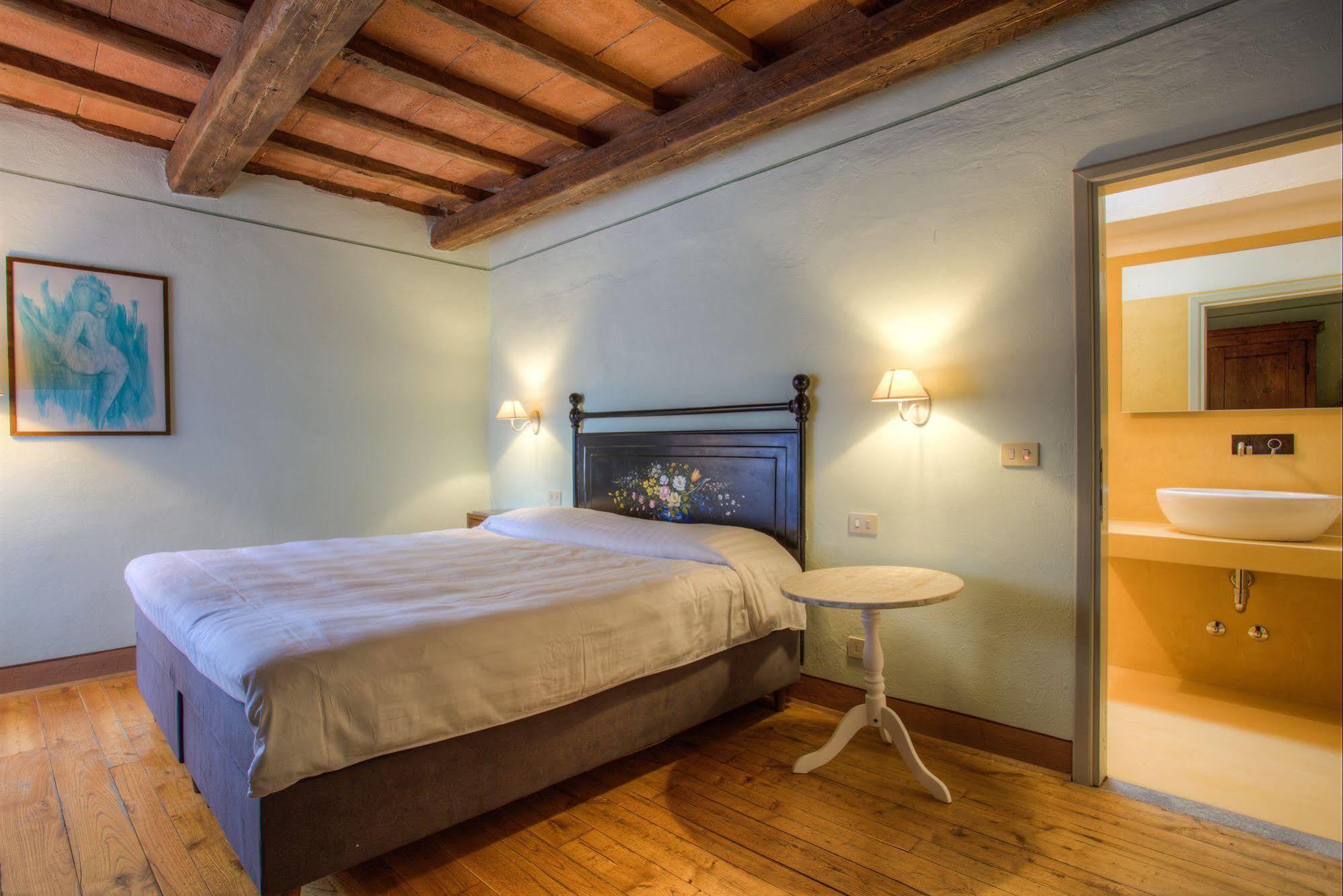 Borgo Corsignano Guest House Poppi Luaran gambar