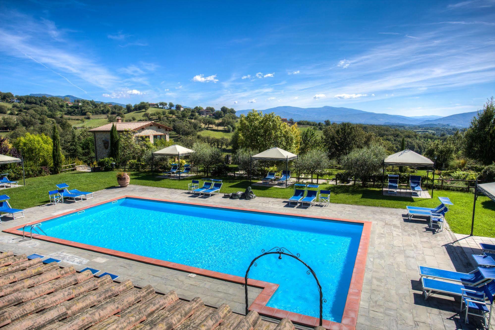 Borgo Corsignano Guest House Poppi Luaran gambar