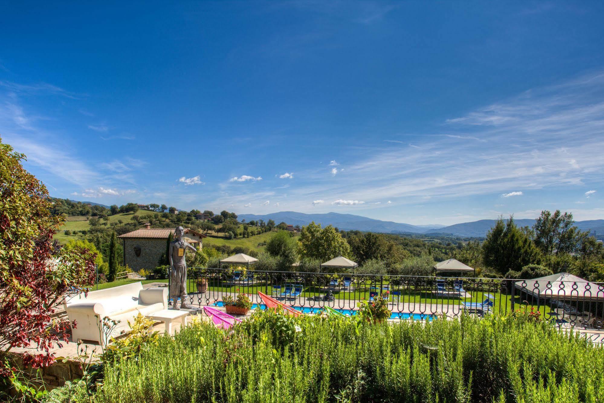Borgo Corsignano Guest House Poppi Luaran gambar
