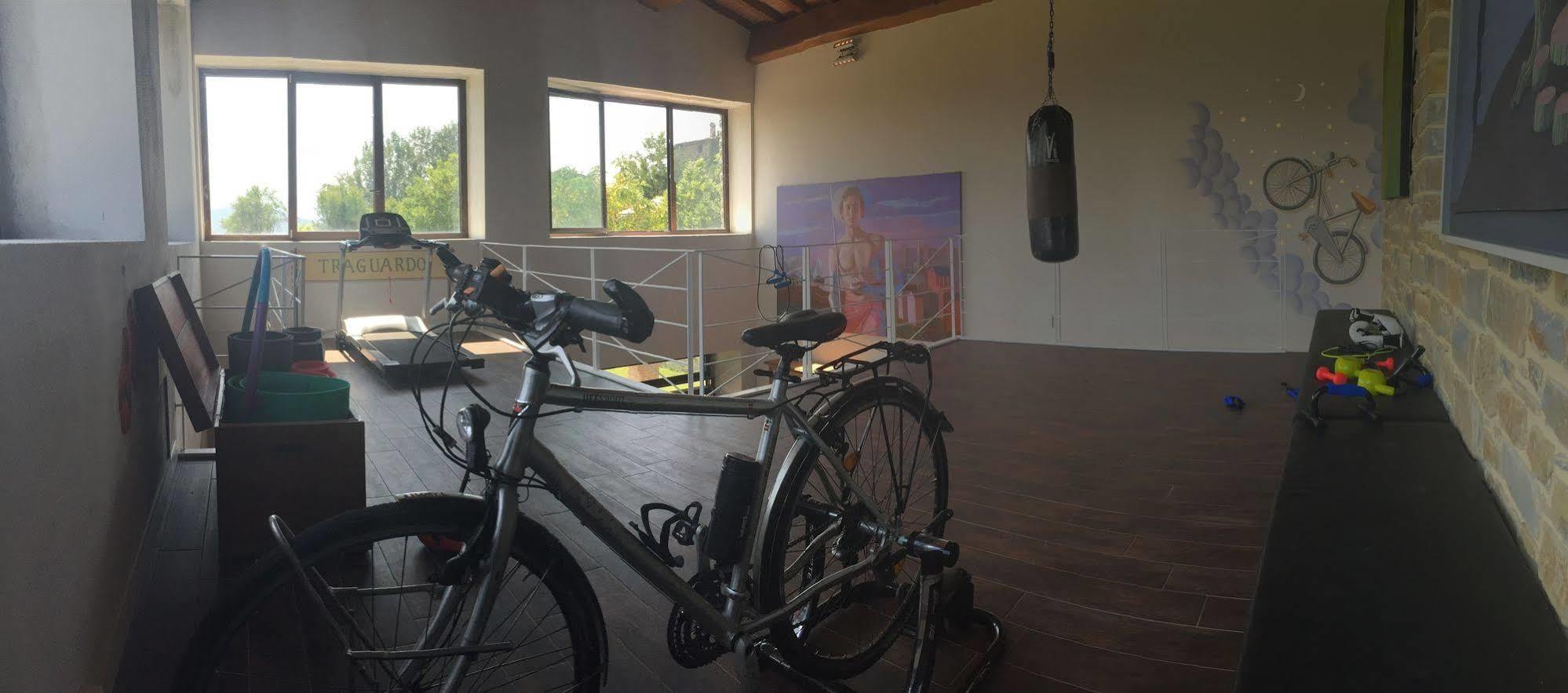 Borgo Corsignano Guest House Poppi Luaran gambar